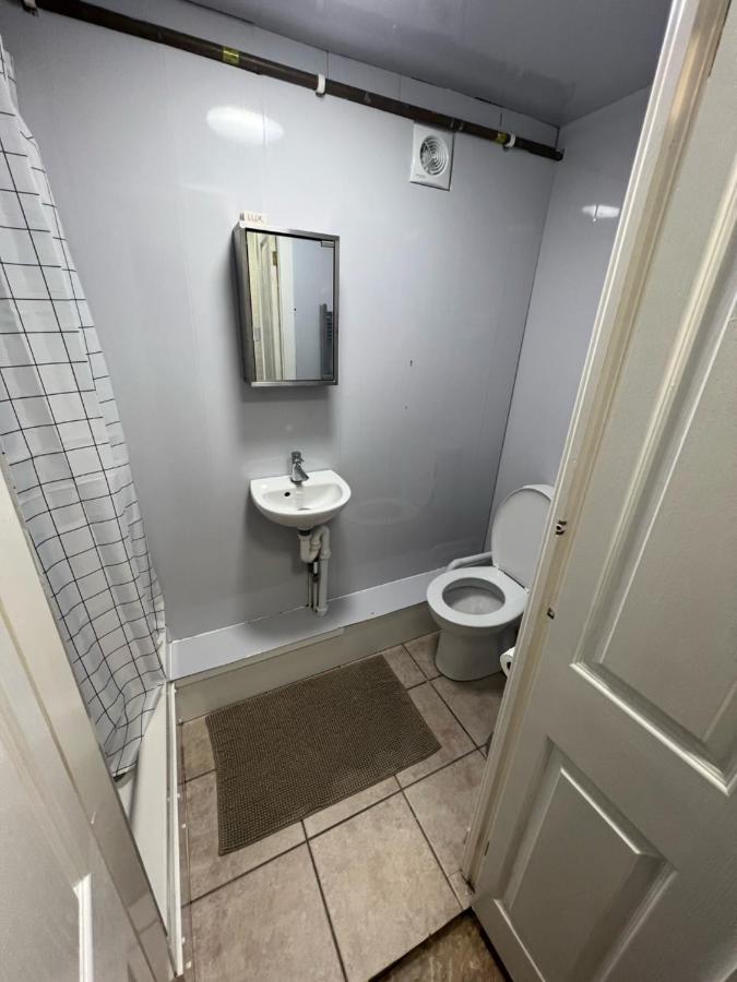 Tegfan -The Anglesey Townhouse Hotel เคอร์นาวอน ภายนอก รูปภาพ
